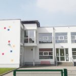 Stadtverwaltung Geisa - Die Außenansicht der staatliche Grundschule Buttlar