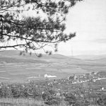 Stadtverwaltung Geisa - Blick vom Rasdorfer Berg, im Hintergrund eine fahrende Dampflok